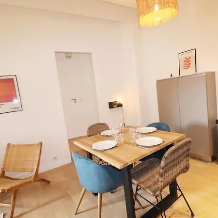 Appartement Superbe Au Coeur De La Vieille